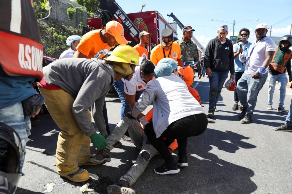 911: Culmina labor de socorro tras nueve horas continua en labores de rescate de Quita Sueño