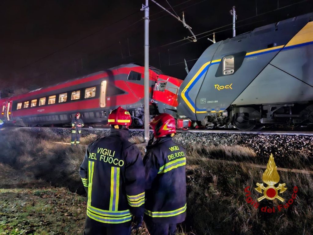 Una colisión de trenes deja 17 heridos en Italia