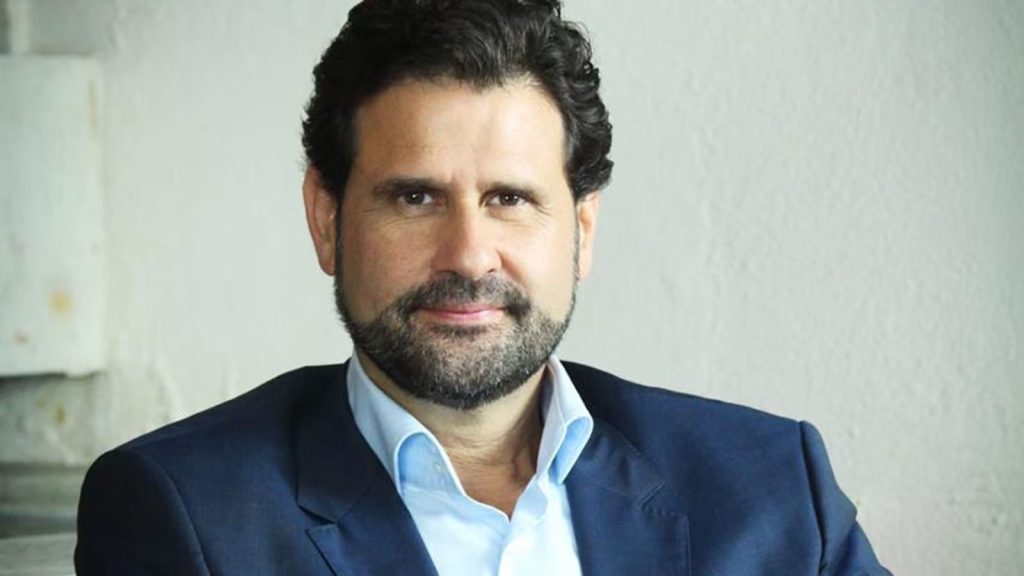 Consultor Antonio Sola: Dile adiós a las campañas de odio