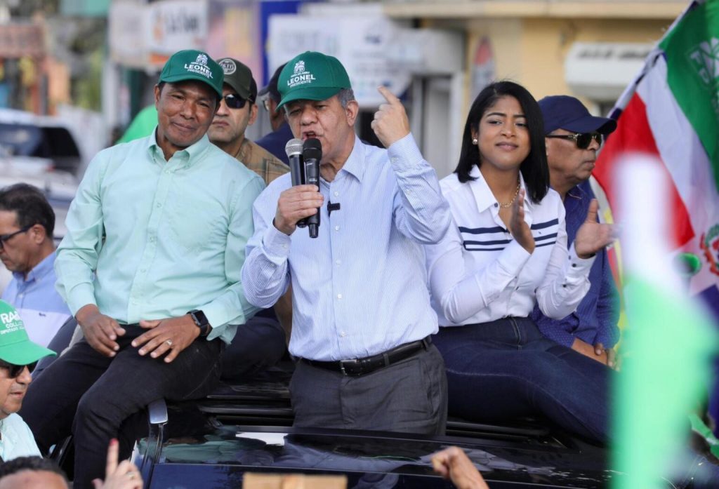 Leonel dice Abinader da marcha atrás, tras presentar proyecto sin “sentido de racionalidad”