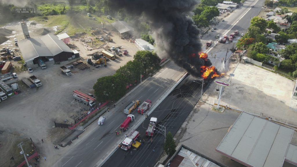 Explosión de camión