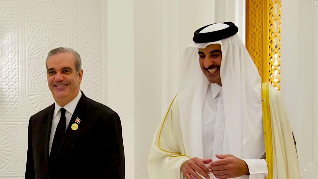 Abinader emir de Qatar