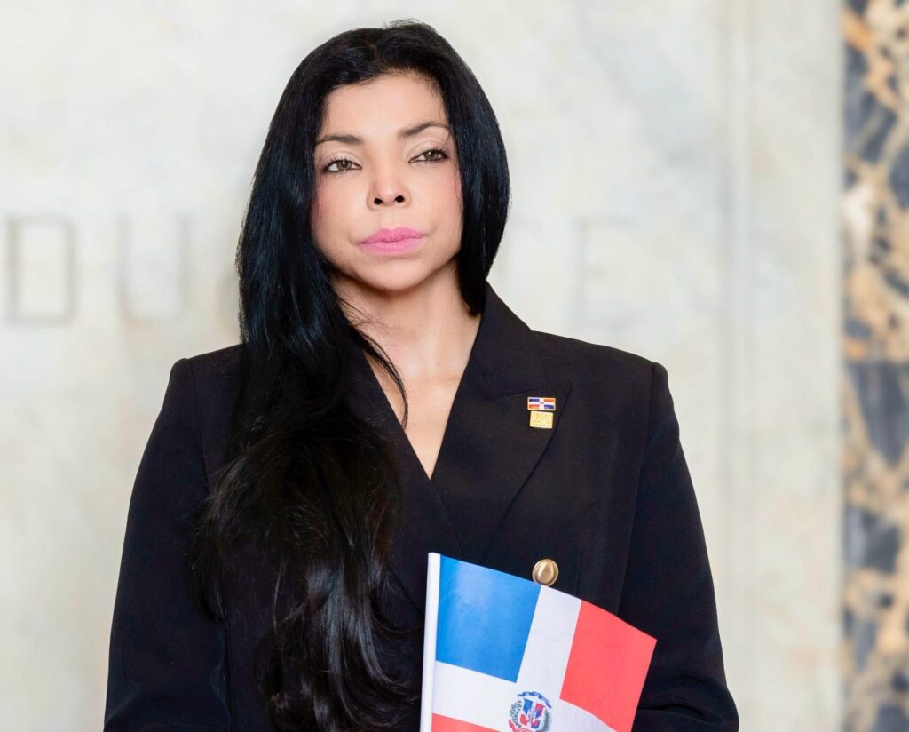 yeni Berenice Reynoso