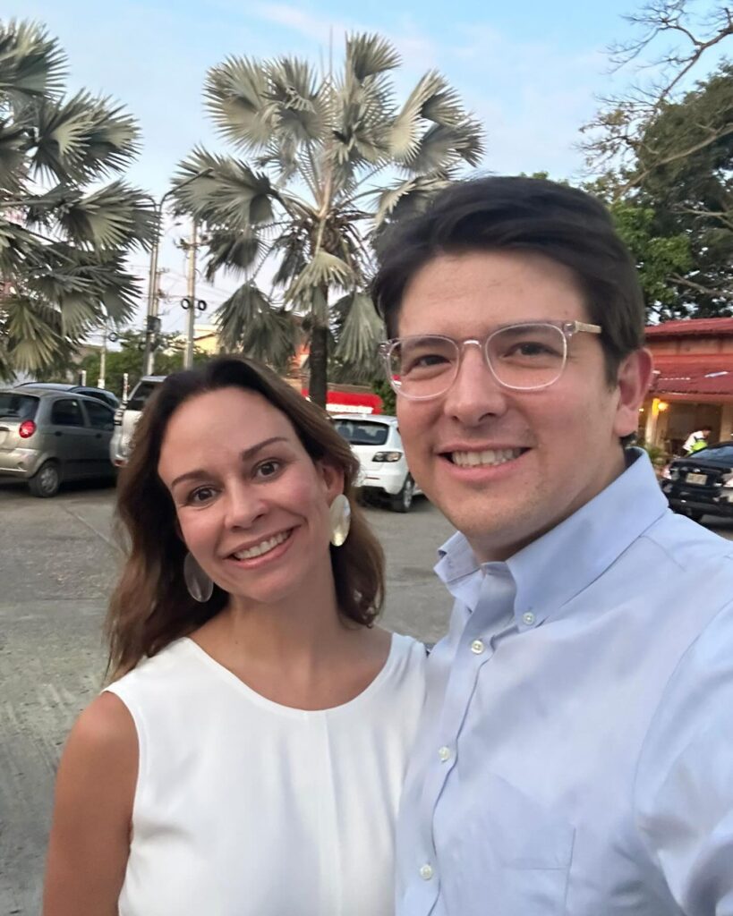 Miguel Uribe esposa