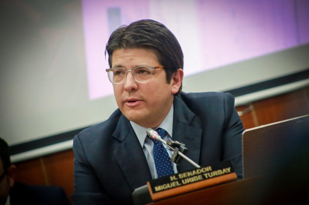 disparan Miguel Uribe
