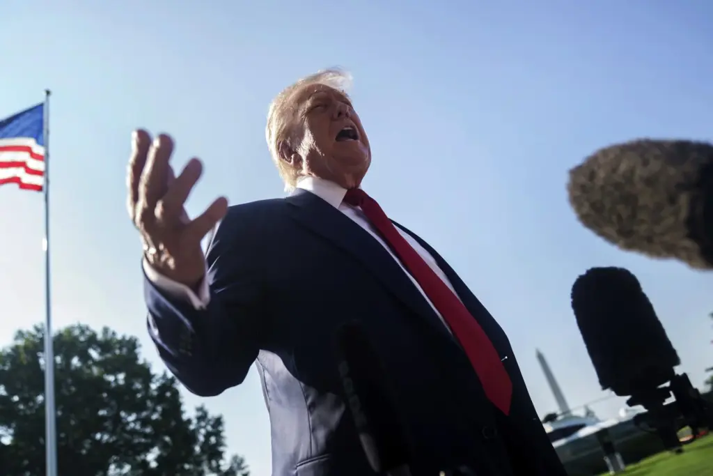 TRUMP