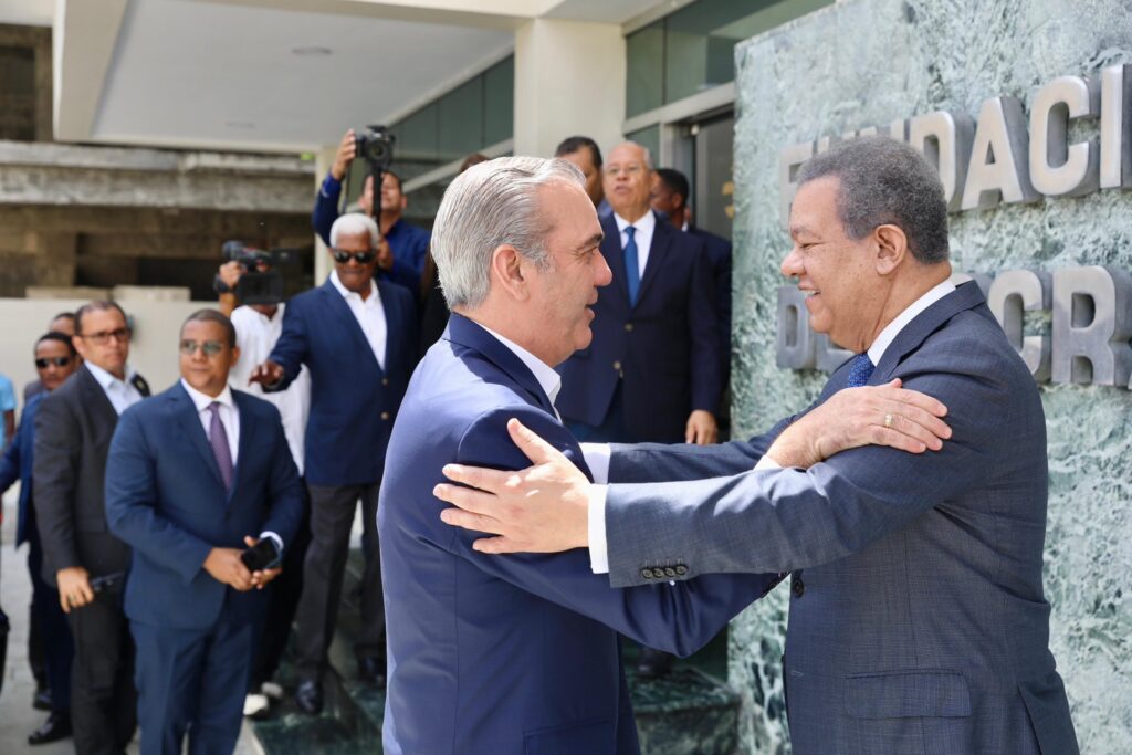 Abinader Leonel Fernández