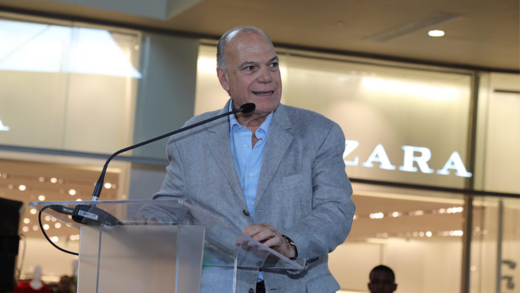 Luis Emilio Velutini