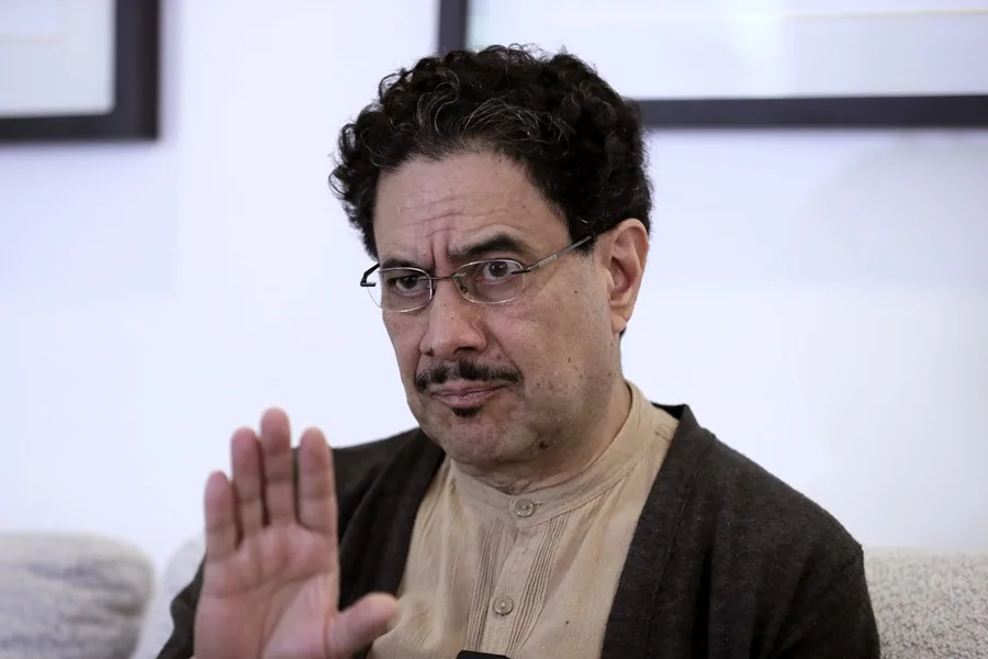 El senador Iván Cepeda gana la consulta interna y es el candidato presidencial del Pacto Histórico en Colombia Iván Cepeda