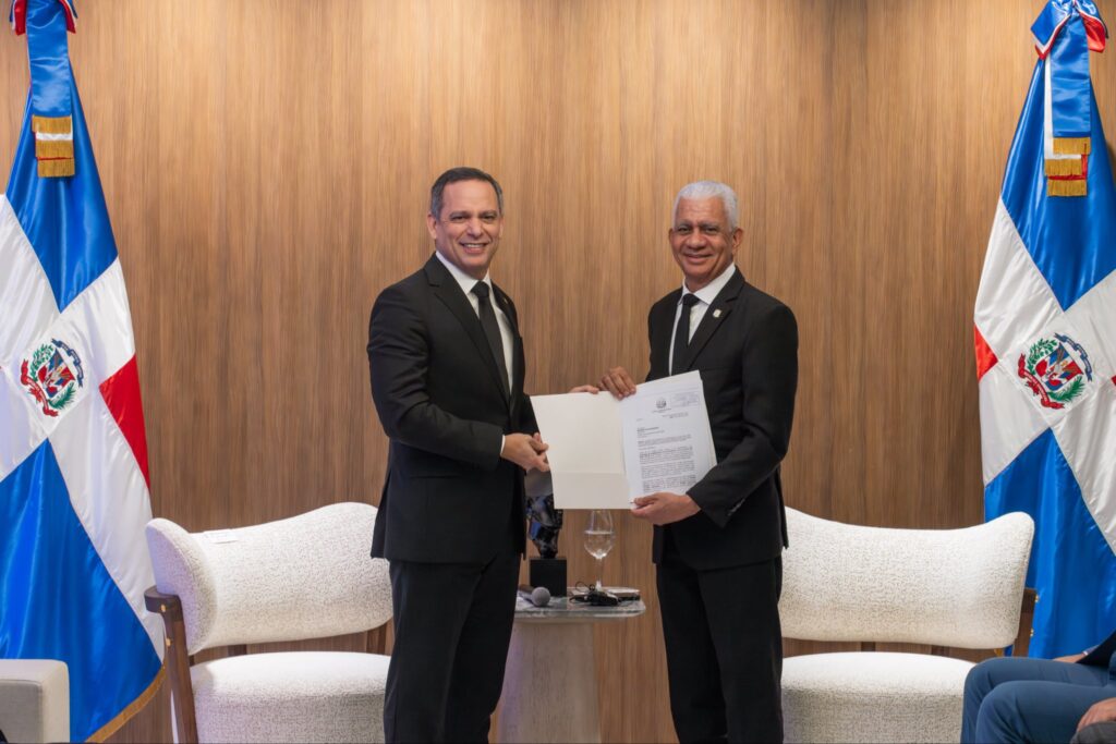 Senado recibe de la Suprema proyecto que actualiza Ley de Uso de Medios Digitales senado