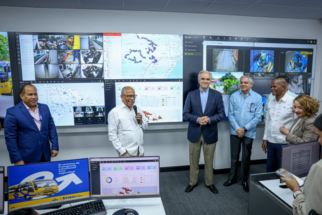 https://eyr.com.do/tag/gobierno-rd/