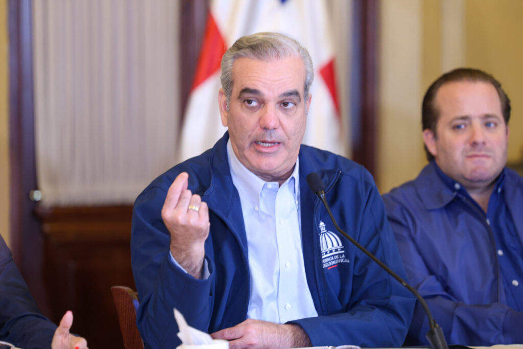 Abinader evalúa declarar estado de emergencia tras los daños causados por la tormenta Melissa abinader