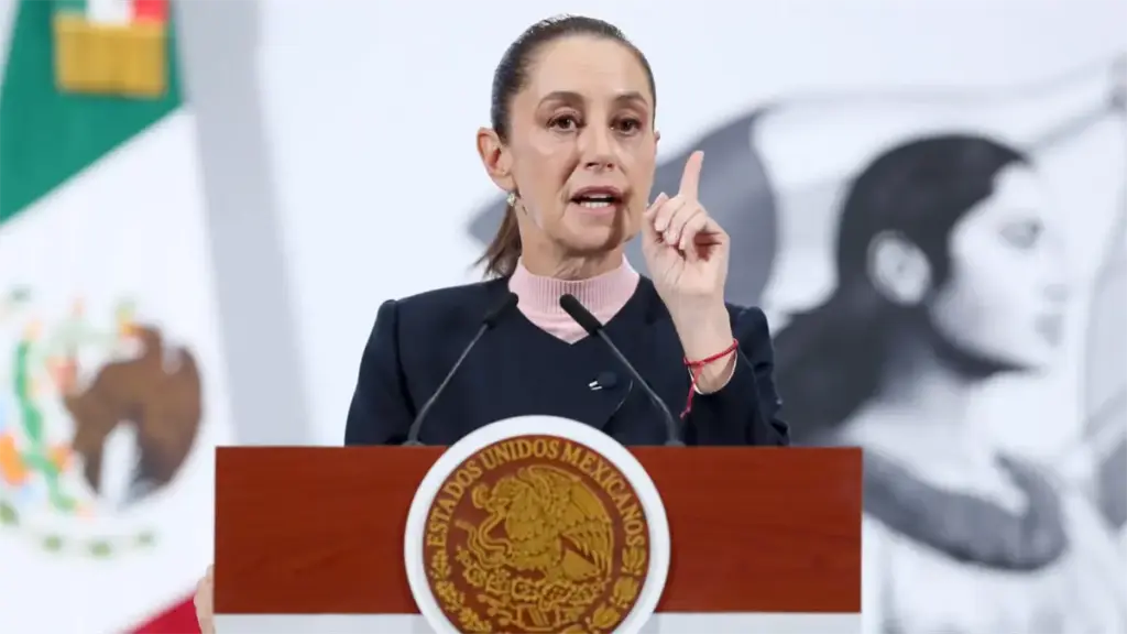 Sheinbaum condena asesinato de alcalde en oeste de México y promete que no habrá impunidad Claudia Sheinbaum, condenó este domingo "con absoluta firmeza" el asesinato del presidente municipal de Uruapan, Carlos Manzo Rodríguez