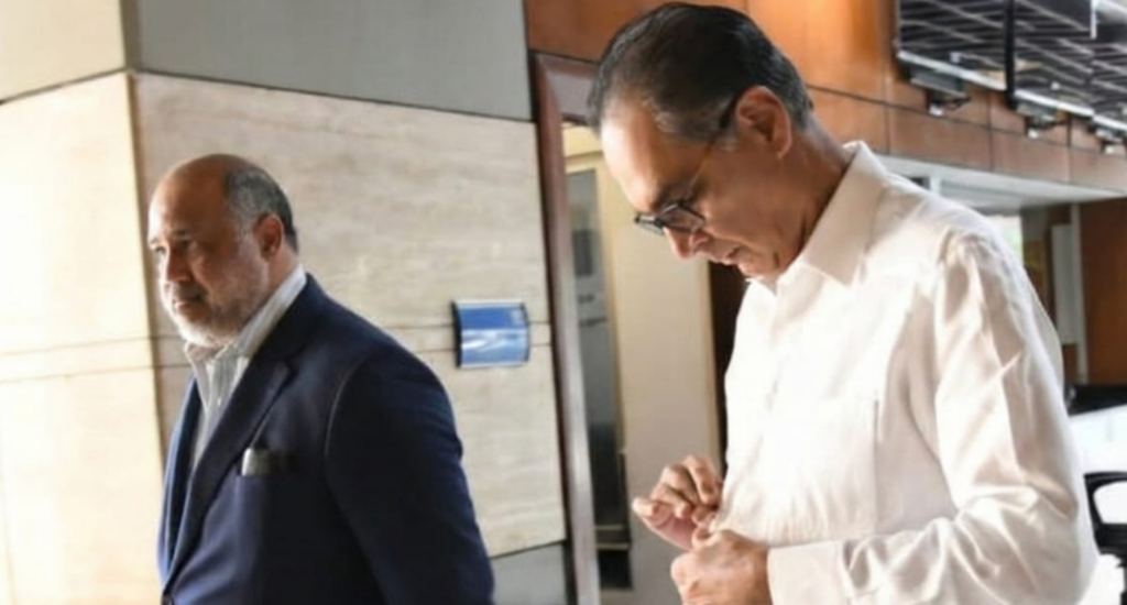 Santiago Hazim acude a la Procuraduría en medio de investigación por presunto desfalco en Senasa Santiago Hazim