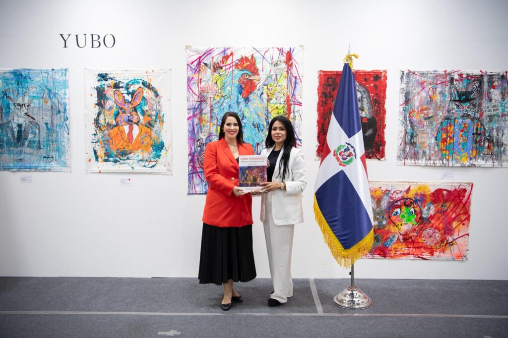 Embajada Dominicana en Corea promueve arte dominicano en Seúl con exposición de la artista Yubo Fernández corea