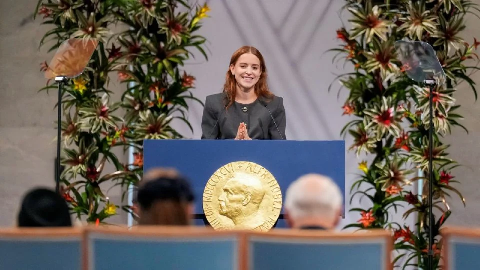 «Venezuela volverá a respirar»: hija de María Corina Machado recibe el Nobel de la Paz en su nombre María Corina Machado