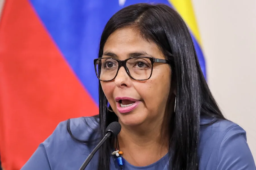 Delcy Rodríguez dice que va a encarar las diferencias con EE.UU. «sin temor alguno» Delcy Rodríguez