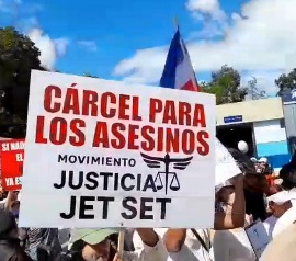 Dolientes de tragedia del Jet Set marchan al Palacio Nacional para exigir justicia jet set