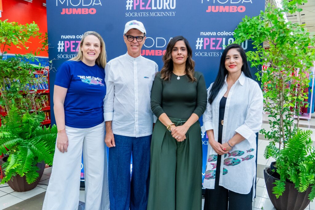 Cristina Cuadra, Sócrates McKinney, Madelyn Martínez y Sachenka Rodríguez