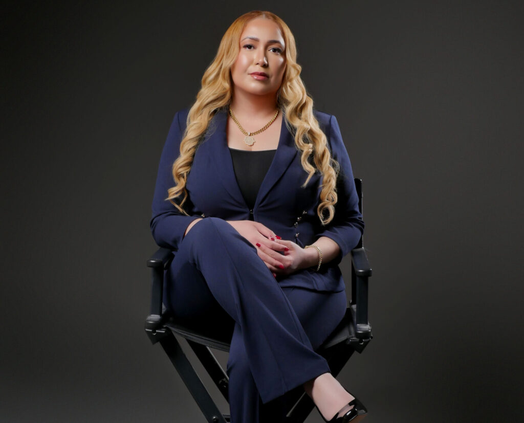 Elizabeth González Buburecords