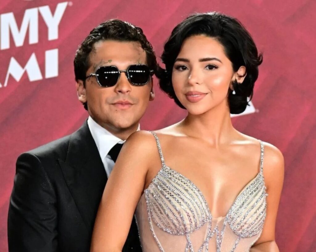 Nodal y Ángela Aguilar