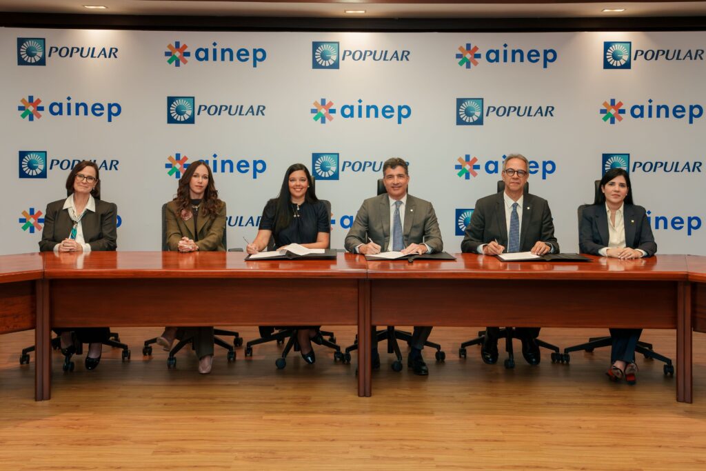alianza Banco Popular y AINEP