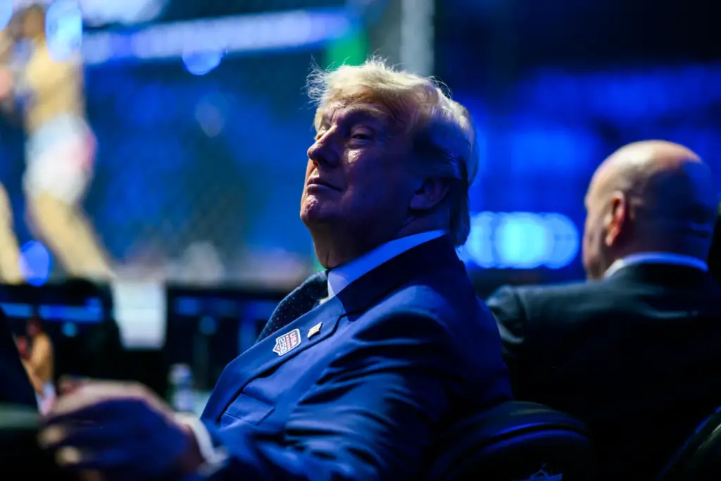 Trump niega que EE.UU. vaya a pagar 300 millones de dólares a Irán TRUMP