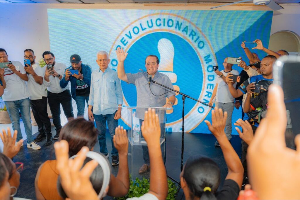 Paliza Fuerza del Pueblo