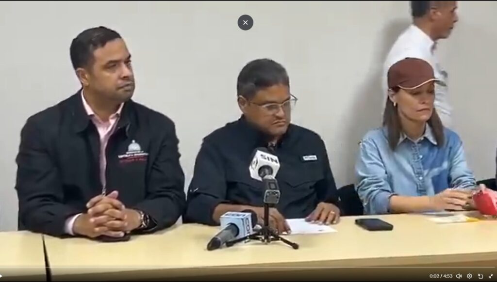 Evacúan a 1,690 huéspedes por incendio en hotel de Bayahíbe (