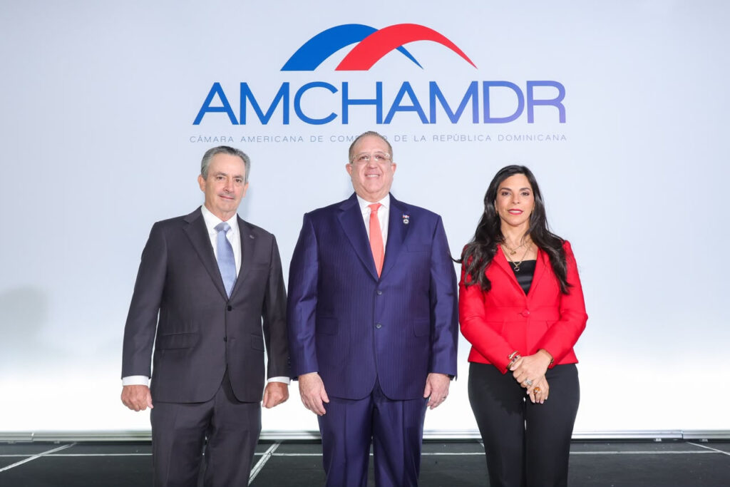 Magín Díaz asegura que la economía de RD responde positivamente pese a la incertidumbre persistente Magín Díaz