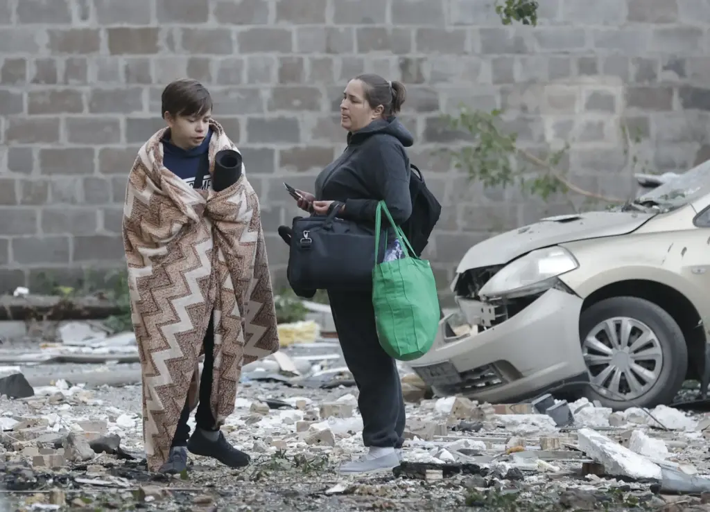 Al menos seis muertos y 91 heridos en un ataque ruso contra un centro comercial en Ucrania Ucrania
