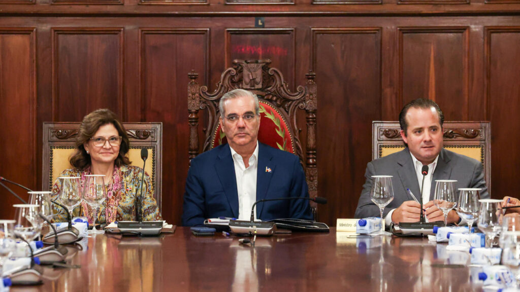 Gobierno aprueba proyecto de Presupuesto 2027 por RD$2.037 billones Presupuesto General del Estado 2027